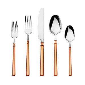 Juego de Cubiertos de Metal de Alta Calidad en Dos Tonos, Plata y Cobre, para Bodas y Restaurantes - Product Image 1