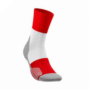 Chaussettes de sport athlétiques personnalisées avec logo TI, chaussettes de sport de performance supérieure, respirantes, rembourrées, chaussettes d'entraînement avec logo personnalisé - Product Image 1