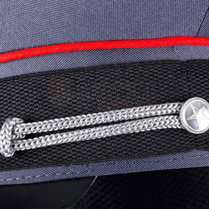 Chapeau uniforme durable en matériau léger et à ajustement confortable pour les applications quotidiennes de défilés et d'événements. - Product Image 6