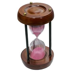 Sablier en bois fait main de 9 pouces avec sable rose |   Décoration de table pour fête d'anniversaire avec design croix d'ange rustique - Product Image 1