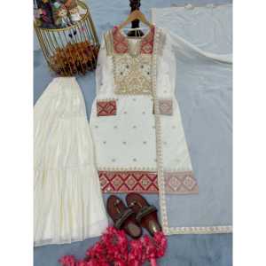 Robes de soirée de créateur, tenue de soirée élégante, haut Sarara Plazzo avec un magnifique dupatta - Product Image 1