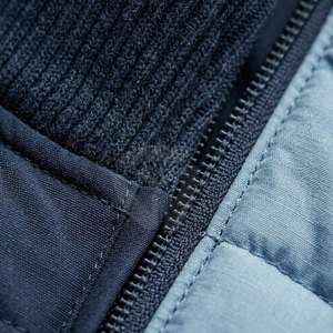 Chaqueta Acolchada para Hombre, Cálida y Cómoda, con Aislamiento, Ideal para Actividades al Aire Libre en Invierno y Uso Diario - Product Image 4