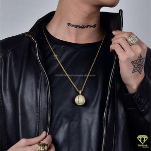 จี้รูปลูกเทนนิสแบบกำหนดเอง ทำจากเงินแท้ 925 และเพชรโมอิสซาไนต์ - Product Image 4