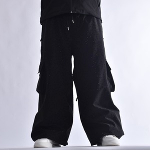 Pantalones de Nieve Negros Personalizados con Pedrería Brillante, Detalles con Cordón en la Cintura, Ventilación Transpirable, Cremallera y Puños Elásticos - Product Image 1