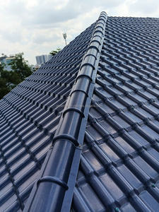 แผ่นกระเบื้องมุงหลังคา4ชั้นพลาสติก PVC ฉนวนกันความร้อนสำหรับโกดังในบ้าน - Product Image 5