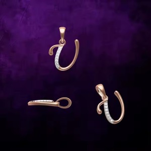 Colgante de Moissanita con Letra U, Plata 925 y Oro Laminado, Engaste de Canal, Corte Brillante Redondo, Charm Clásico Unisex - Product Image 3