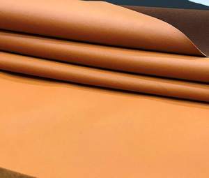 Cuir synthétique PVC véritable, Rexine, pour canapés, meubles, housses de siège auto, sacs, chaussures. Fabriqué au Vietnam. Éponge PVC et cuir solide. - Product Image 4