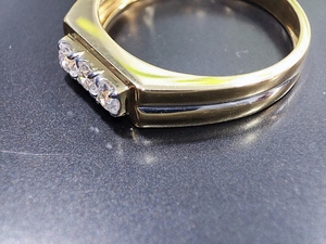 Anillo de Oro Amarillo Sólido de 18K con 3 Piedras de Diamante Cultivado en Laboratorio de 0.30ct para Hombre, 8g, Engaste de Canal, Joyería Fina - Product Image 2