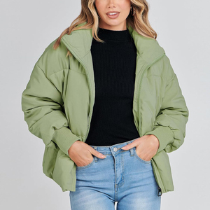 Vêtements pour femmes avec logo personnalisé, veste matelassée pour femme, veste d'hiver sportive, vêtements de sport personnalisés, vestes matelassées personnalisées, prix bas - Product Image 1
