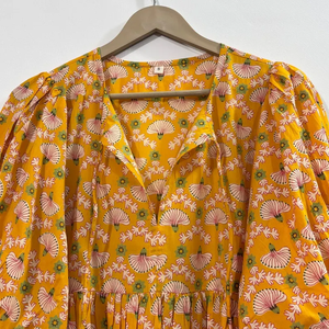 เดรสผ้าฝ้ายพิมพ์ลายดอกไม้ด้วยมือ งานแฮนด์เมด เป็นมิตรกับสิ่งแวดล้อม คอวี แขนสามส่วน แต่งระบายลูกไม้ ซักได้ ทรงเข้ารูป สไตล์อังกฤษ - Product Image 2