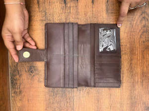 Cartera tallada a mano con estilo para mujer, funda de teléfono de embrague, Cartera de cuero de piel de vaca con estilo, carteras de cuero occidental de usos múltiples - Product Image 6