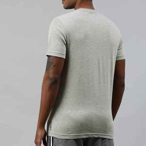 T-shirt à manches courtes gris pour homme, col rond, coupe classique, décontracté, uni, 100% coton jersey tricoté - Product Image 3