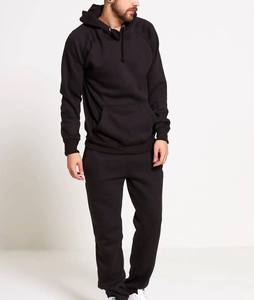 Conjunto Deportivo 2 en 1 para Hombre, con Capucha, Color Negro, Manga Larga, Pantalones Deportivos Casuales de Algodón, Corte Regular, con Bolsillos Laterales, para Invierno - Product Image 1