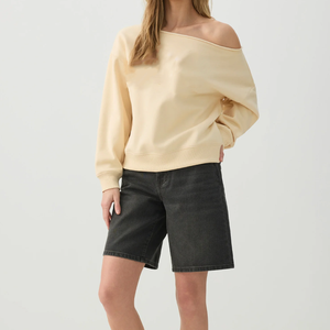 Sudadera de invierno para mujer, amarillo claro, con forro polar, estilo informal, puños y dobladillo acanalados, cómoda, estilo urbano, de la marca Shoulder Sorority. - Product Image 1