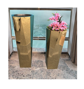 Vase à fleurs en métal design tendance, finition argentée, meilleur porte-fleurs, classique et élégant - Product Image 4