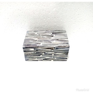 กล่องเครื่องประดับวินเทจตกแต่งด้วยมือ ปรับแต่งได้ ประดับมุกและกระดูกขัดเงา ดีไซน์รูปสัตว์ งานฝีมือจากธรรมชาติ - Product Image 2