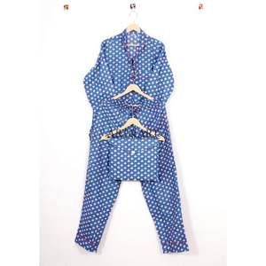 Elegante conjunto de pijama para despedidas de soltera, ropa cómoda para estar en casa, conjunto de regalo de 3 piezas, conjunto de pijama de algodón puro con cuello en V suave. - Product Image 5