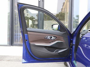 Nouvelle voiture électrique pure à bas prix 4Wd voiture d'occasion <span class=keywords><strong>Edrive35L</strong></span> 4 portes, berline 5 places B m w <span class=keywords><strong>I3</strong></span> 2024 bleu de luxe pour la promotion - Product Image 4