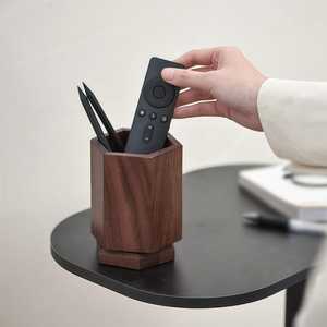 Organizador de Escritorio de Madera Hecho a Mano con Acabado de Madera Natural - Product Image 5