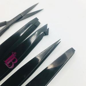 Pince à épiler noire en acier inoxydable pour sourcils, droite et biseautée, de haute qualité, avec logo, pointue - Product Image 2