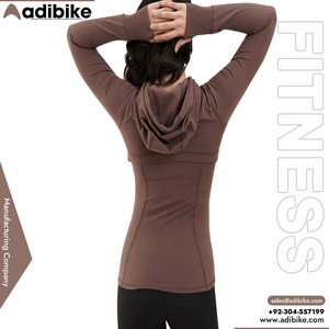 Veste à capuche légère et respirante pour femmes, évacuant l'humidité, logo personnalisé sur le devant, grandes tailles - Product Image 4