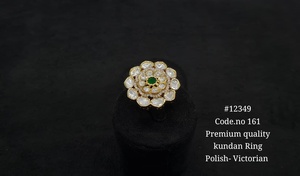 Bague Kundan en laiton plaqué, forme fleur, style victorien, 12349Kundan, tendance pour femmes, pour fêtes et mariages. - Product Image 3