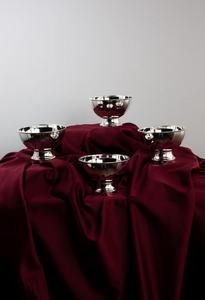 Modern Designer <b>Metal</b> <b>Bowl</b> for Home Decoration - Product Image 3