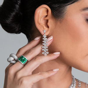 Boucles d'oreilles pendantes en zircon taille poire, plaquées rhodium, bijoux de mariage classiques pour femmes, boucles d'oreilles en alliage, forme goutte d'eau - Product Image 3