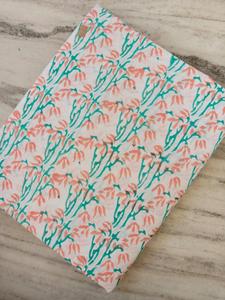 Tela de algodón Sanaganeri de Jaipur con estampado a mano, tela india para vestidos, proveedor mayorista de telas. - Product Image 5