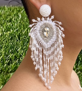 Pendientes Largos con Cuentas Blancas, Pendientes Colgantes de Perlas, Joyería de Moda para Novia, Boda, Fiesta, con Pedrería Floral - Product Image 6