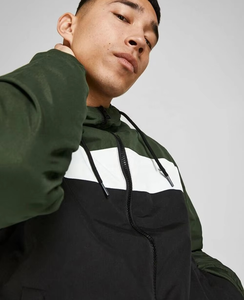 OEM Custom Double Layer Camo and Blank Windproof Zip up Nylon Running Sports Windbreaker Jacket for Men - Product Image 2