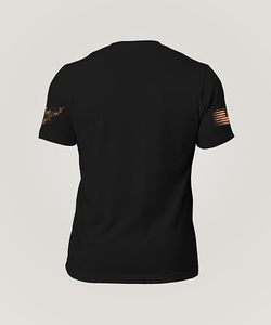 เสื้อยืดคอกลมแขนสั้นสีดำสำหรับผู้ชาย พิมพ์ลายอินทรีและธงชาติอเมริกา ผ้าฝ้ายเจอร์ซีย์ 100% ทรงลำลองพอดีตัว - Product Image 4