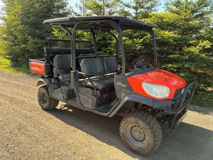 รถอเนกประสงค์คุณภาพสูง Kubota RTVX1140W ขับเคลื่อน 4 ล้อ เกียร์อัตโนมัติ เครื่องยนต์ 4 จังหวะ ได้รับการรับรองมาตรฐาน EPA/Eec พร้อมระบบล็อคเฟืองท้าย รับน้ำหนักได้ 100-200 กิโลกรัม คุณภาพเยี่ยม - Product Image 5