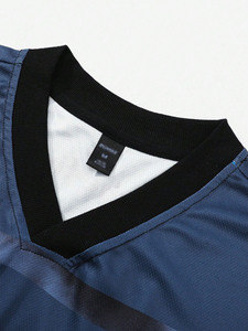 Maillot de football américain en gros, col en V oversize, manches courtes, unisexe, personnalisable, pour équipe, fournisseur OEM - Product Image 3