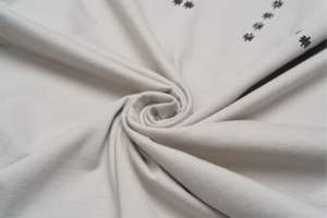 Fábrica de Camisetas Minimalistas Extra Grandes de Alta Calidad |   Personalización de Marca |   Proveedor OEM de Algodón Pesado - Product Image 6