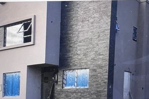 Dalle de quartzite brossée, fine et durable, résistante à l'érosion acide, écologique, pour hôtels modernes - Product Image 4