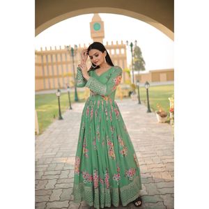 Robe Pista de Visva, longueur au sol, design moderne et simple, imprimé numérique, faux georgette avec des fleurs - Product Image 2