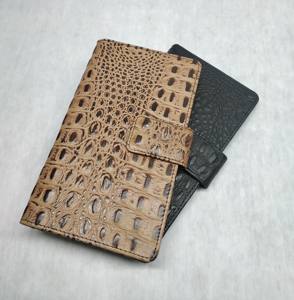 Funda para Pasaporte de Cuero Genuino con Estampado de Cocodrilo, Porta Tarjetas, Organizador de Documentos, Cartera Larga Familiar para Viajes, con Cierre de Botón RFID - Product Image 5