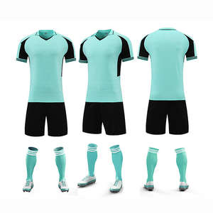 Uniforme de Fútbol Retro Personalizado al por Mayor para Hombre, Conjunto de Camiseta de Manga Corta con Transferencia Térmica, Transpirable, Antihumedad, Antibacteriano, 100% - Product Image 2