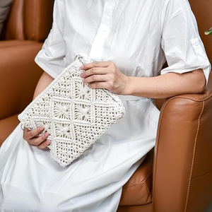 Sacs à bandoulière et sacs fourre-tout en macramé faits à la main pour femmes - FAIZA CRAFT Sacs de rangement écologiques en fibre de rotin - Product Image 1