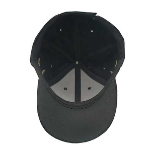 Casquettes de camionneur haut de gamme avec personnalisation de la marque, surpiqûres détaillées, panneaux en maille respirante, matériaux durables et finition professionnelle - Product Image 6