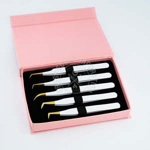 Pince à épiler d'extension de cils beauté la mieux notée pince à épiler d'isolation antidérapante en acier inoxydable poignée diamantée couleur blanche pointe dorée - Product Image 1
