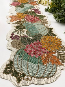 Camino de Mesa con Cuentas y Flores Hecho a Mano para Decoración de Comedor, Bodas, Fiestas y Centro de Mesa para el Hogar A PRECIO ECONÓMICO - Product Image 5