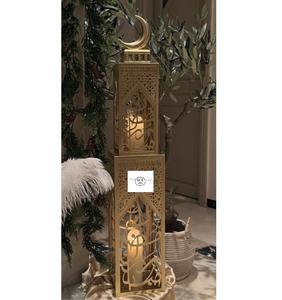 Lanterne de sol au design unique finition or décorative pour le Ramadan, l'Aïd, le Hajj, les fêtes, la décoration de table élégante - Product Image 2
