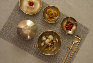 Set di cucchiaio e bacchette coreani in bronzo artigianali di alta qualità NOBBAN - Product Image 5