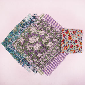 Pañuelo Cuadrado Pequeño Personalizado, Bandana con Estampado, Pañuelo para el Cuello, Pañuelo para la Cabeza para Mujer, Hecho 100% de Algodón - Product Image 4