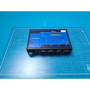Serveur de périphériques série Moxa Nport 5650-8-DT, utilisé comme tel quel, pièces d'équipement semi-conducteur de génération précédente - Product Image 5