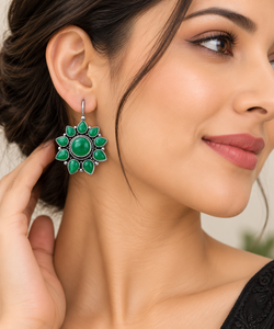 Envío Rápido, Pendientes de Plata Oxidada con Forma de Flor y Bisel de Ónix, para Mujer, Ideales para Fiestas, Regalo - Product Image 1