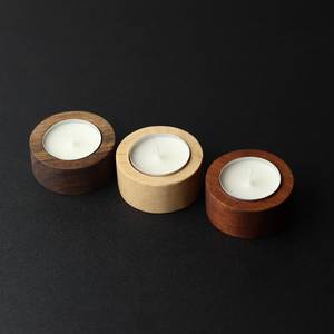 Portavelas Tallado a Mano con Luz LED - Varios Tipos de Madera: Decoración Rústica Navideña - Product Image 1