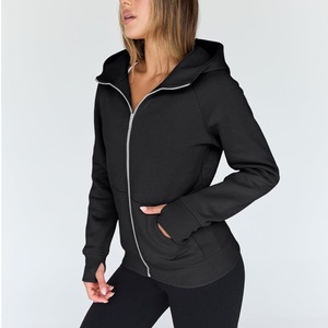 Sweat-shirt d'hiver décontracté à capuche et manches longues pour femme, entièrement zippé, noir uni, 100 % coton, style streetwear, fabricant OEM ODM - Product Image 4